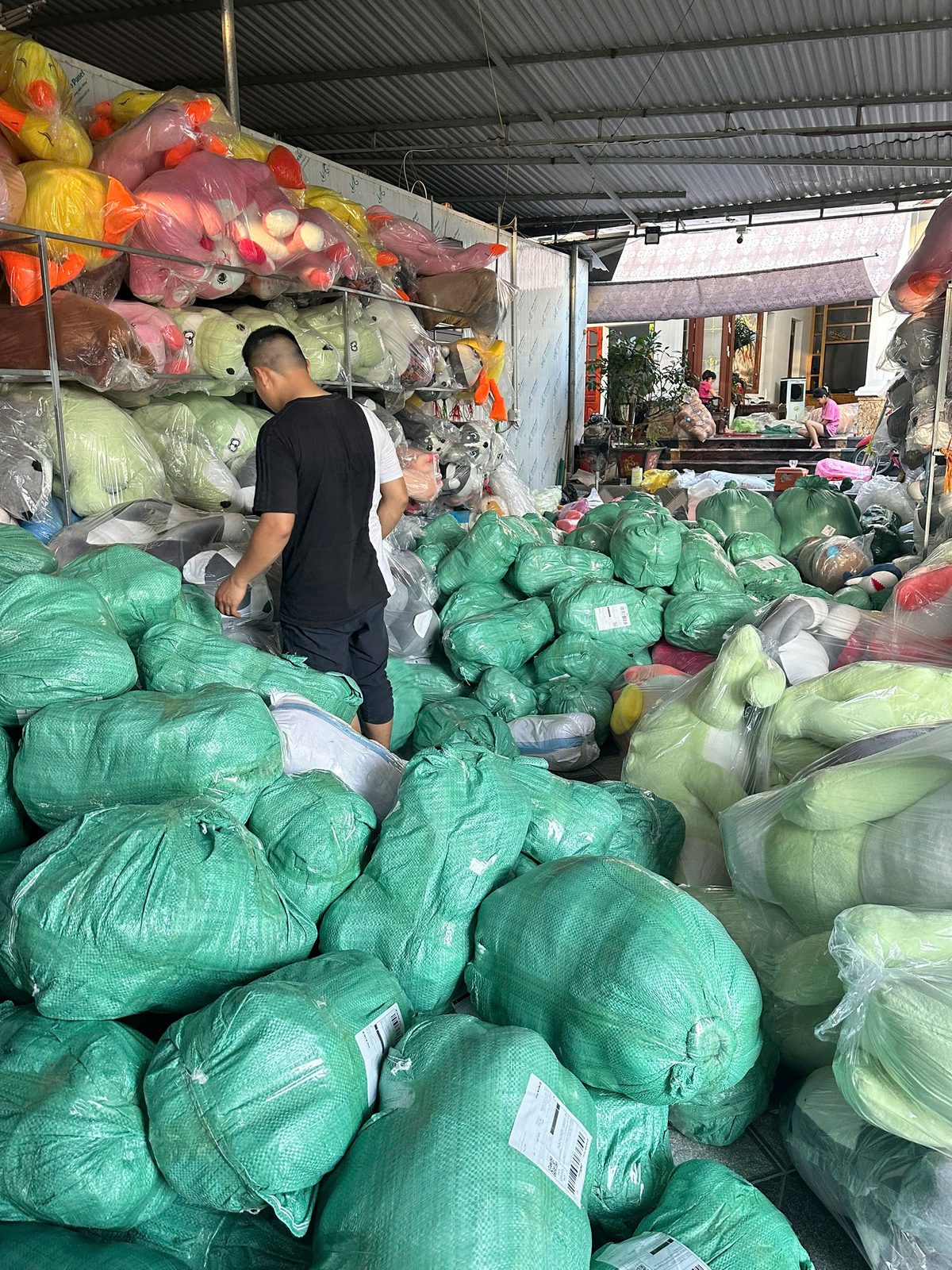 Kho hàng gấu bông của xưởng